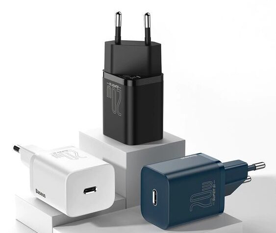 Cargadores cables y adaptadores
